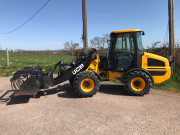 Tracteur agricole JCB 407 en occasion - 64 ch - Levée 3 m