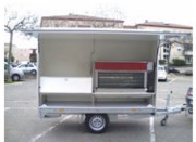 Véhicule rôtisserie