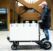 Vélo ou skate cargo - Taille du véhicule : Longueur 2070mm, largeur 700mm, hauteur 1130 / 1250mm