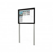 Vitrine d'affichage extérieur sur poteaux - 2 A4 à 9 A4 - Avec ou sans bandeau - Porte battante