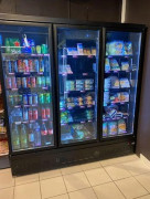 Vitrine réfrigérée murale pour magasins alimentaires