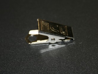 Attache clip croco à riveter - Devis sur Techni-Contact.com - 1