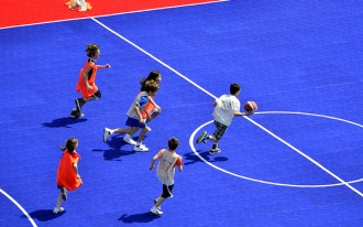 Dalle plastique pour terrain de basketball - Devis sur Techni-Contact.com - 1