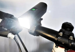 Eclairage pour vélo et trottinette - Devis sur Techni-Contact.com - 1