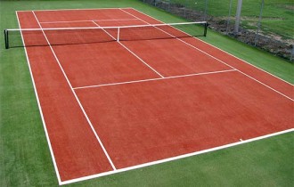 Gazon synthétique pour rénovation terrain tennis - Devis sur Techni-Contact.com - 1