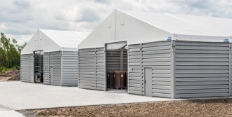 Hall de stockage modulaire 15x30 m - Chapiteau de stockage modulaire de 450m2