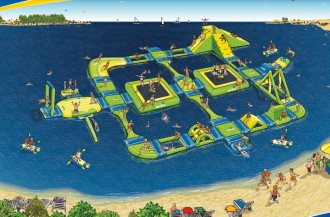 Jeux gonflables aquatiques - Infinité d'activités sportives dans l'eau et sur l'eau