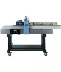 Machine à découper carton avec outillage - Encombrement machine (L x l) : 1400 x 800 x 500 mm