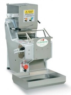 Machine à pâtes professionnelle 4 Kg - Prod. 20kg/h - cuve de pétrissage 4kg