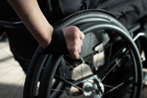 Mains courantes pour fauteuil roulant manuel - Devis sur Techni-Contact.com - 9
