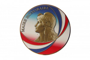 Médaille événementielle avec gravure maire honoraire - Devis sur Techni-Contact.com - 1