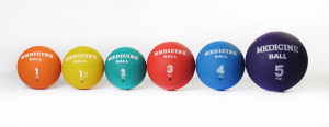 Medecine ball nylon  - Existe en 6 poids : De 1 à 5 kg - Diamètre 

