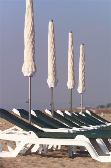Parasol très résistant au vent - Devis sur Techni-Contact.com - 2