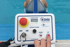 Élévateur mobile sur batterie pour piscine  - Devis sur Techni-Contact.com - 4