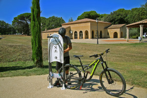 Station de réparation et gonflage pour vélo - Devis sur Techni-Contact.com - 3