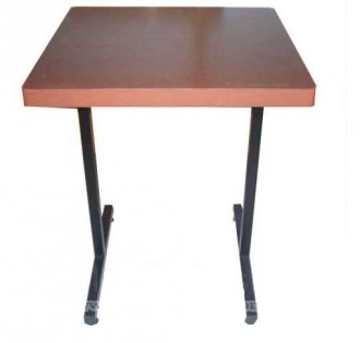 Table plateau en bois carrée pour hôtel - Devis sur Techni-Contact.com - 1