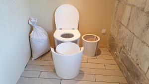 Toilette sèche sur-mesure - Devis sur Techni-Contact.com - 3