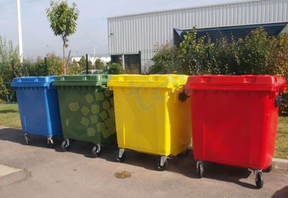 Conteneur poubelle 660 litres pour tri sélectif : Devis sur Techni-Contact  - conteneurs 4 roues pour collecte des déchets
