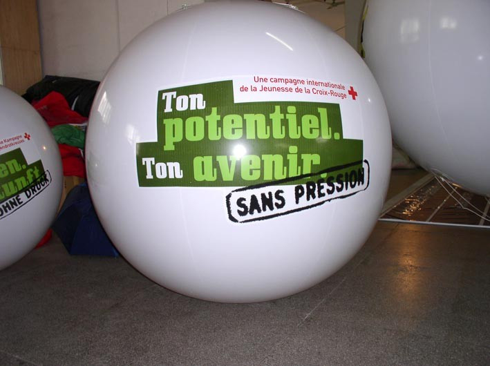 Ballon gonflé à l'air : Devis sur Techni-Contact - Ballon publicitaire  gonflable