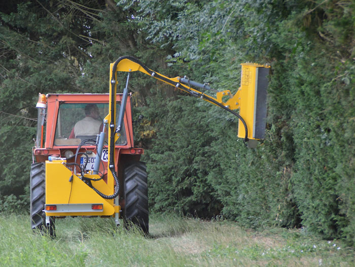 Épareuse semiprofessionnelle Devis sur TechniContact Épareuse