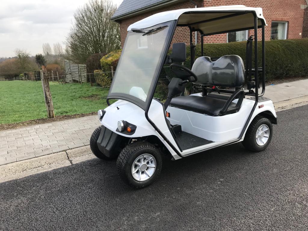 Voiturette de Golf 2 ou 4 places homologuée route : Devis sur Techni