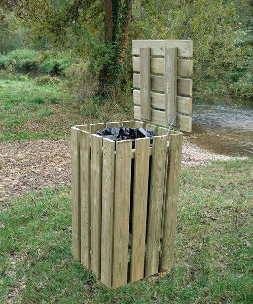 poubelle extérieure bois