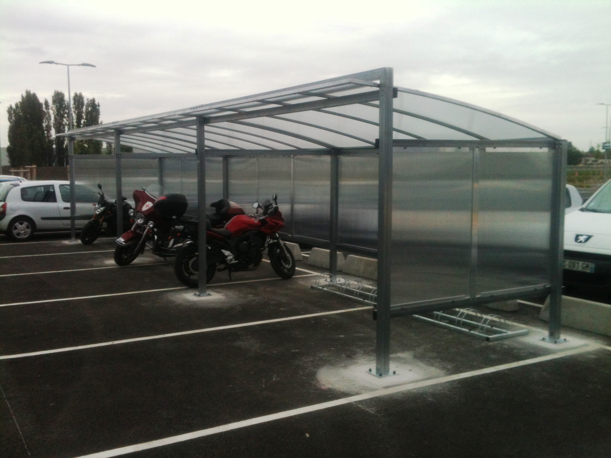 Abri vélos et motos : Devis sur Techni-Contact - Abri vélos toit
