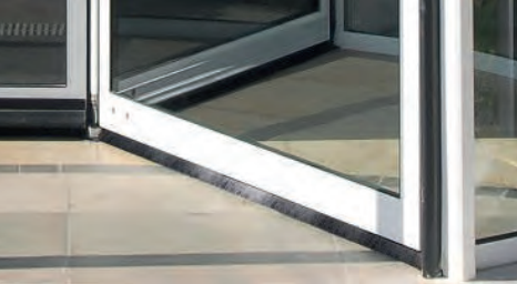 Blanc Joint isolant pour porte de garage avec brosse Stormguard de 213 cm