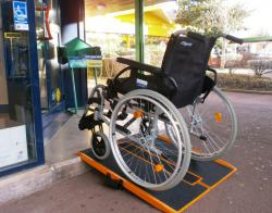 Rampe handicapes mobile
